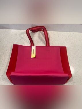 Summer Salt Neoprene Beach Tote